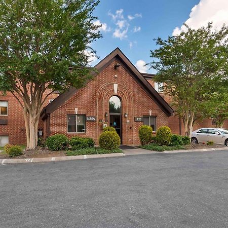 Extended Stay America Select Suites - Charlotte - University Place - E Mccullough Dr Ngoại thất bức ảnh